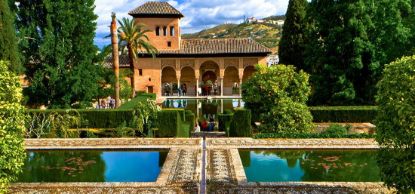 Elhamra Sarayı’nda Büyülü Bir Gece resmi